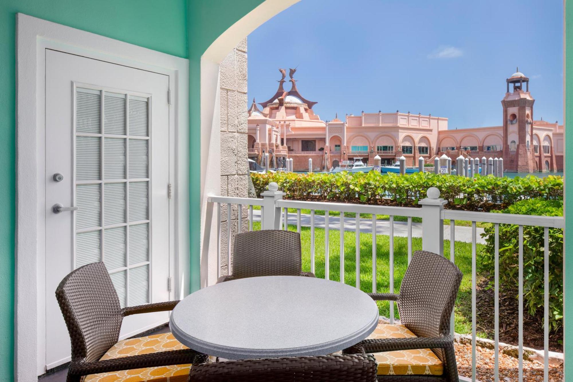 Harborside Resort & Vacation Rentals At Atlantis Нассау Екстер'єр фото